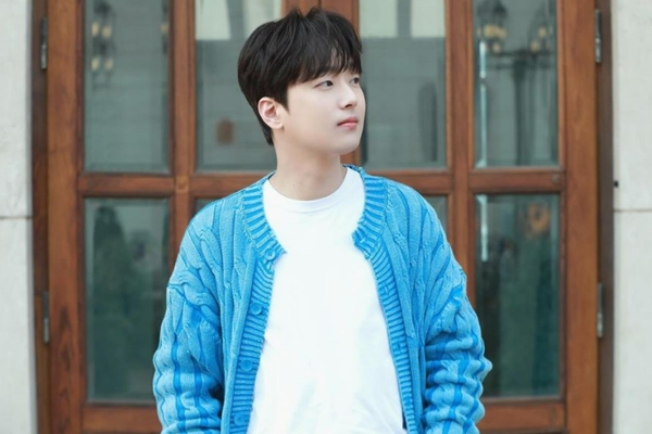 찬원님의 모교에 대한 애정이 넘치네요