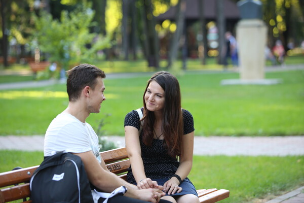 친절을 베풀어준 대학생 커플.