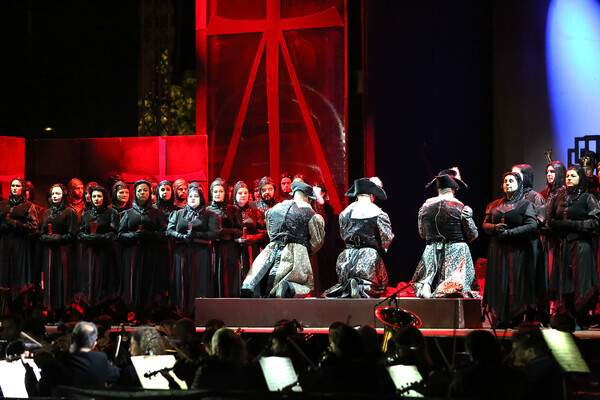 오페라타 공연.