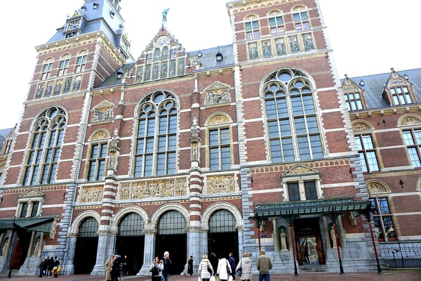 국립미술관 외관.