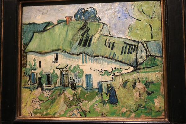 고흐의 '초가지붕 집'.