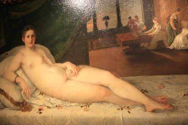 티치아노의 '우르비노의 비너스'.