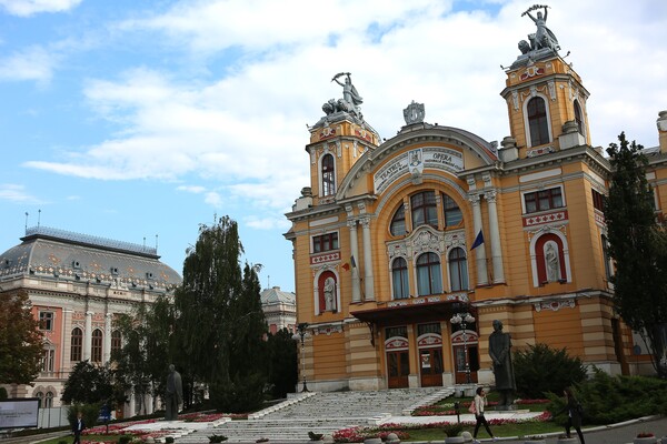 오페라 하우스.