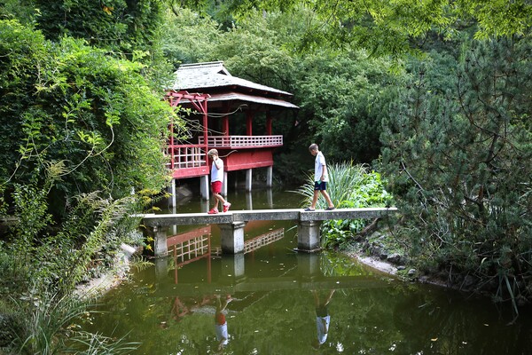 일본정원 건물.