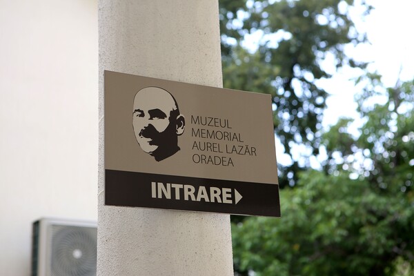 아우렐 라자르 박물관.