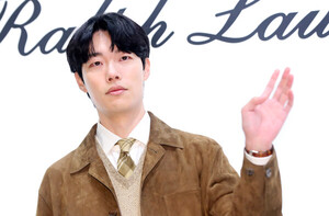 '<b>그린피스</b> 홍보대사' <b>류준열</b>, <b>그린</b>워싱 논란