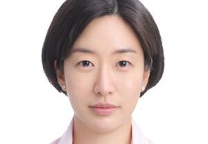 서경배 아모레퍼시픽 회장 차녀 서호정씨 결혼... 상대는 누구? - 뉴스 썸네일 이미지